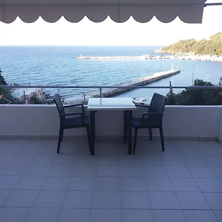 Harbour View - Oceanis * Poros (Kefalonia)